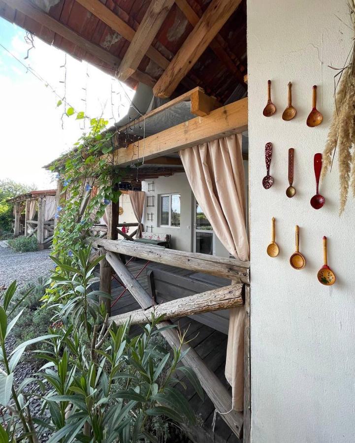 Villa Lukash Yanoshi Esterno foto