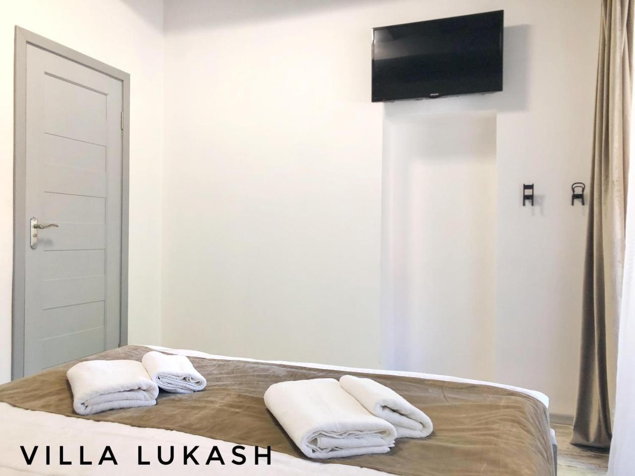 Villa Lukash Yanoshi Esterno foto
