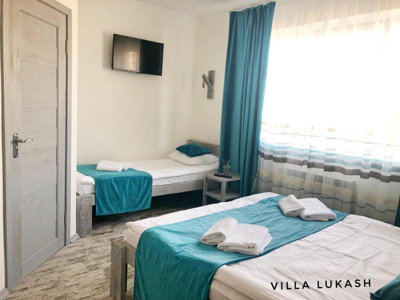 Villa Lukash Yanoshi Esterno foto